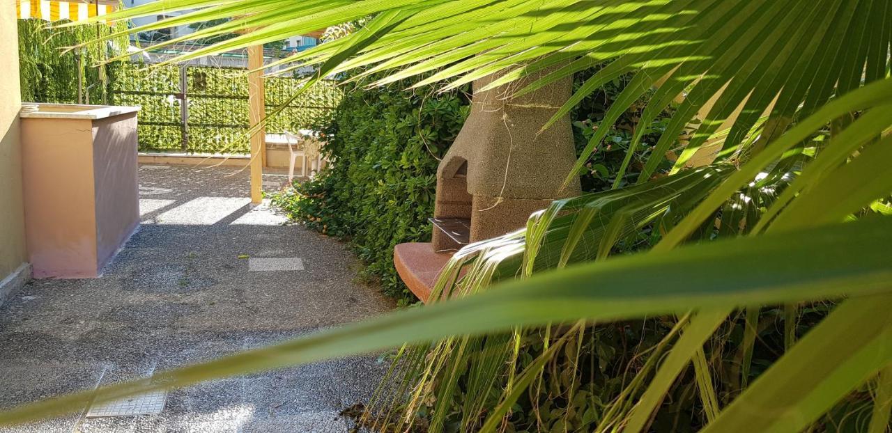 Appartamento Con Giardino Sul Mare Gallipoli Exterior foto